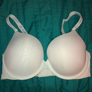 victoria secret bra